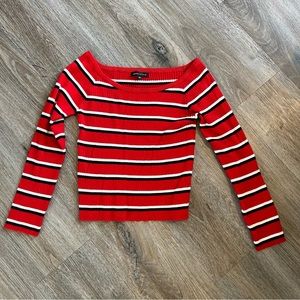 Kendall & Kylie crop top